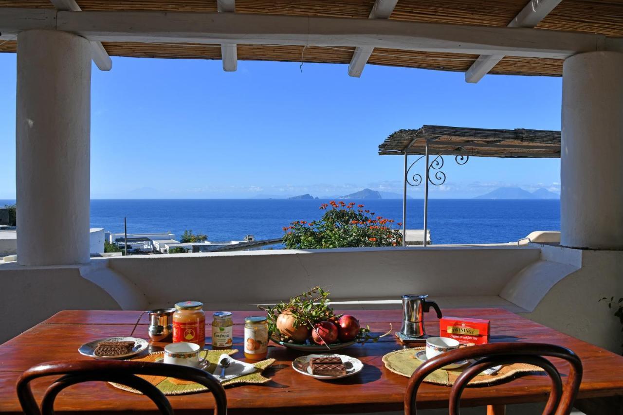Mariangelica Hotel Ginostra Ngoại thất bức ảnh
