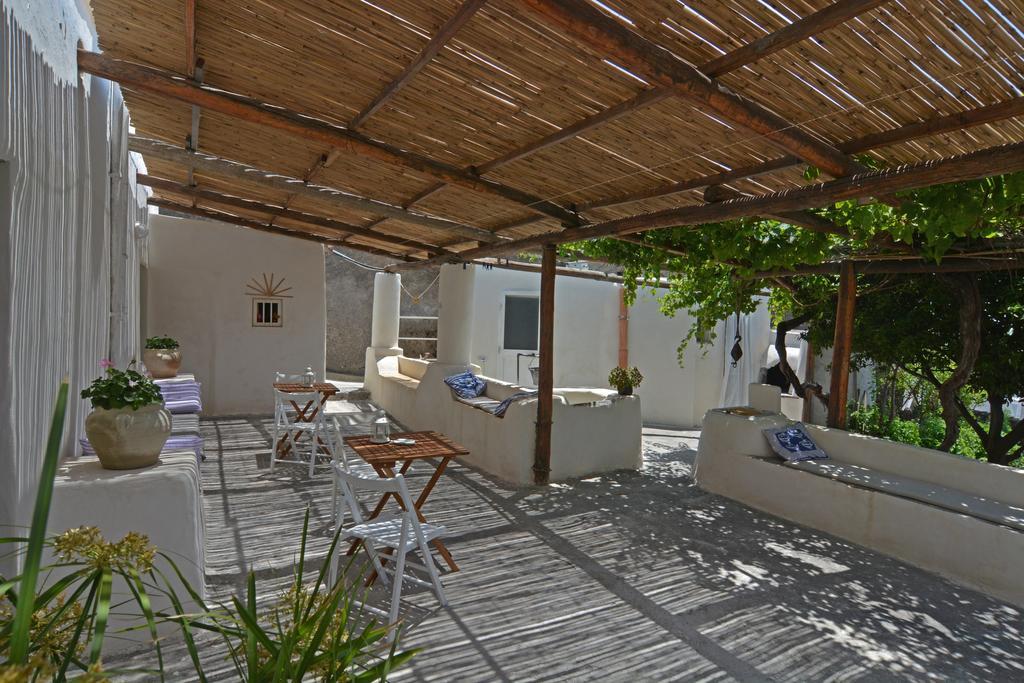 Mariangelica Hotel Ginostra Ngoại thất bức ảnh